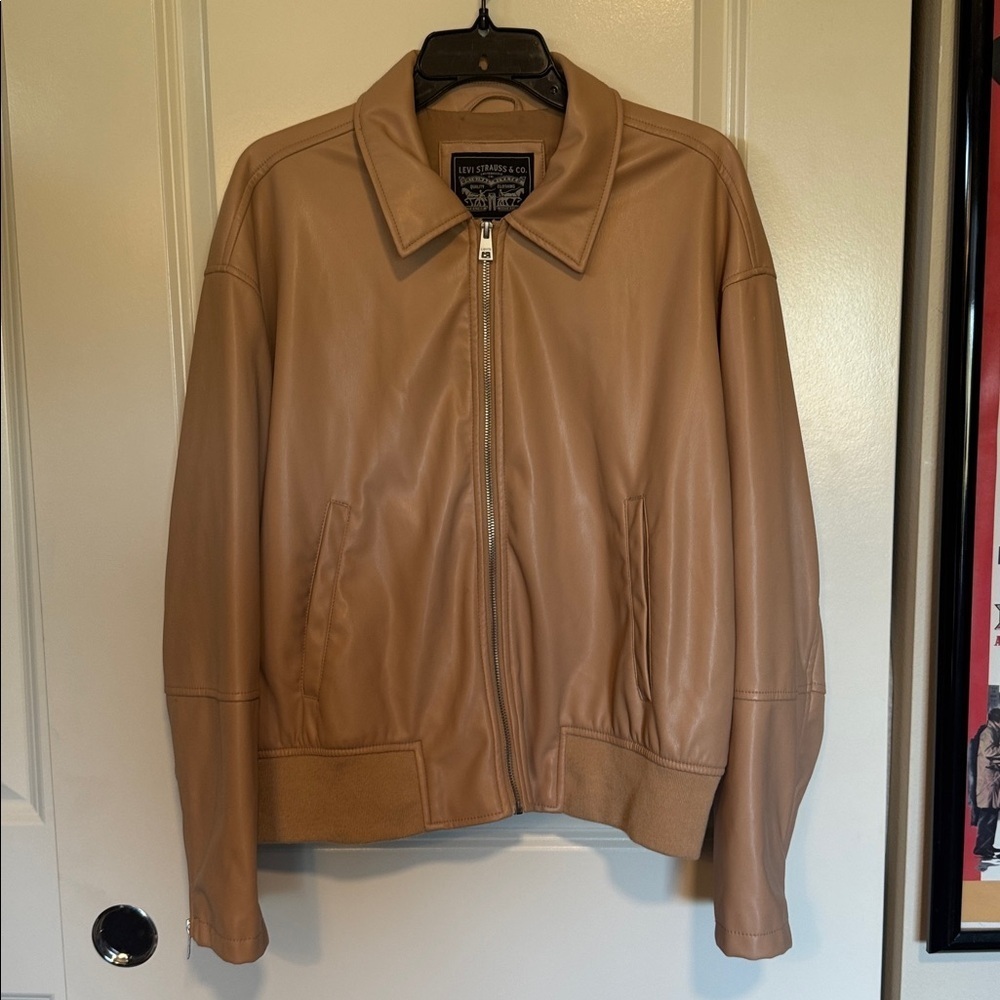 Levi's Women's Beige Leather Jacket